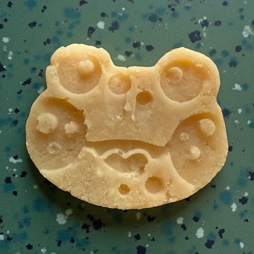 Frankincense & Myrrh Kids Goat Milk Soap - Picture 6 of 7